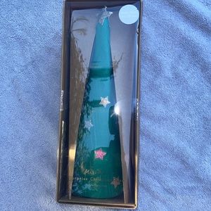 Meri meri surprise Christmas teee. New in box.